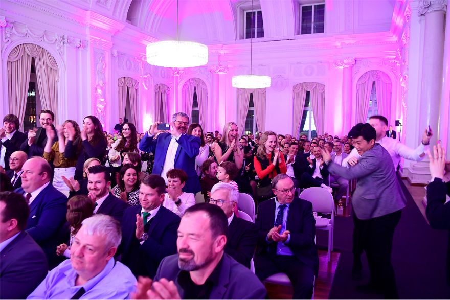 Freude über den Sieg beim Landespreis im Neuen Schloss in Stuttgart