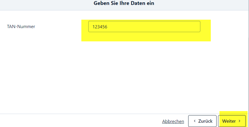 Screenshot der Eingabe der TAN-Nummer, die gelb hervorgehoben ist. Der Weiter-Button unten rechts ist ebenfalls gelb markiert.